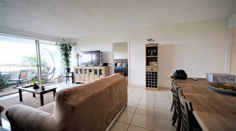 155 Ocean Lane Dr, Key Biscayne, FL 33149