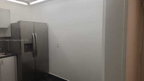 2801 NE 183rd St, Aventura, FL 33160