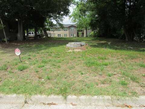 723 East Central Ave, Moultrie, GA 31768