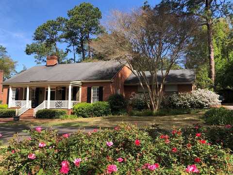 25 17th Ave SE, Moultrie, GA 31768