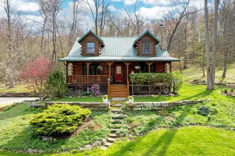 1406 Pearl Drive, Loudonville, OH 44842