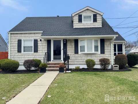 45 E oak Street, Carteret, NJ 07008