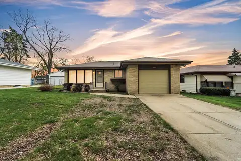 1329 Virginia St, Racine, WI 53405