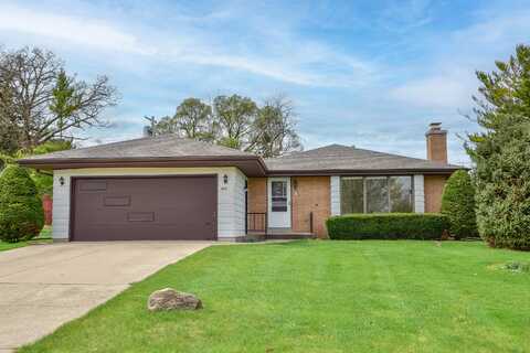 905 S 124th St, Brookfield, WI 53005