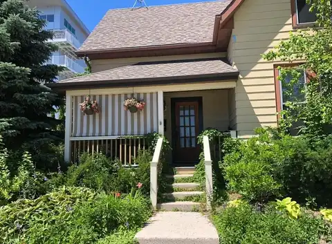 514 N 6th St, Sheboygan, WI 53081