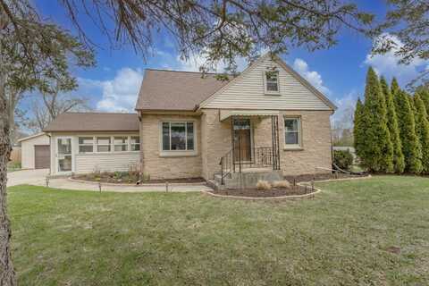 11104 W Kaul Ave, Milwaukee, WI 53225