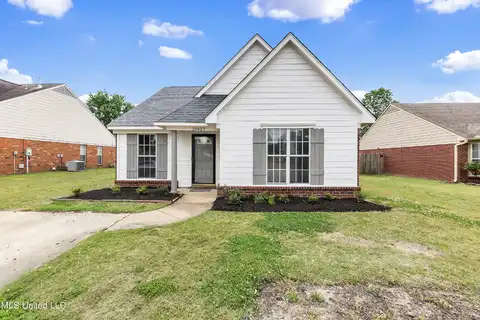 10627 Pecan View Drive, Olive Branch, MS 38654