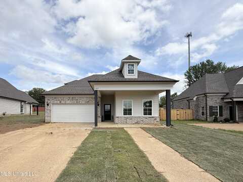 6322 Acorn Way, Walls, MS 38680