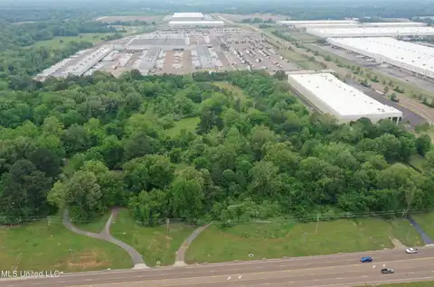 5427 N Highway 305, Olive Branch, MS 38654