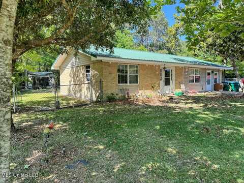 1716 Courtney Drive, Gautier, MS 39553