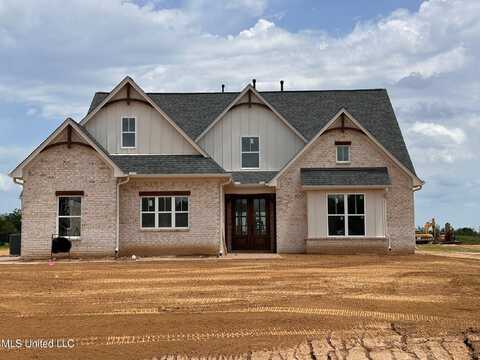 1740 Bakersfield Way, Nesbit, MS 38651