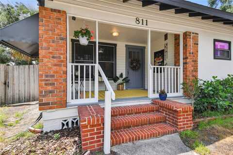 811 E FLORA STREET, TAMPA, FL 33604