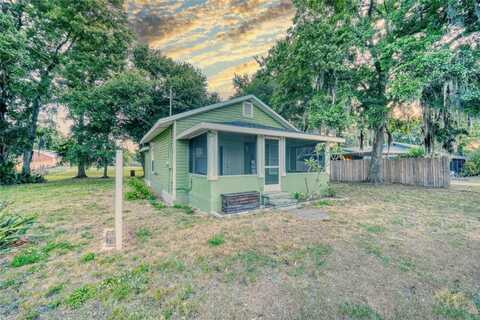230 DENTON AVENUE, AUBURNDALE, FL 33823