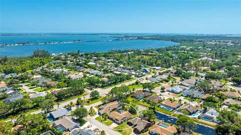 914 82ND STREET NW, BRADENTON, FL 34209