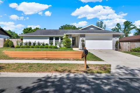 2811 CITRON DRIVE, LONGWOOD, FL 32779