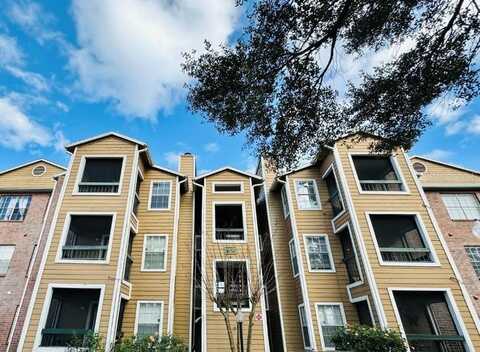 4301 LIZSHIRE LANE, ORLANDO, FL 32822