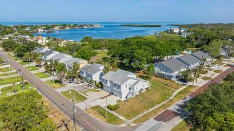 581 OCEANVIEW AVENUE, PALM HARBOR, FL 34683