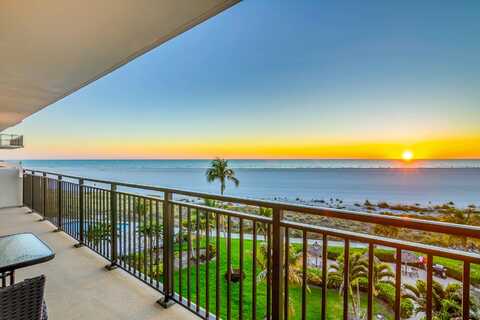 180 SEAVIEW COURT, Marco Island, FL 34145
