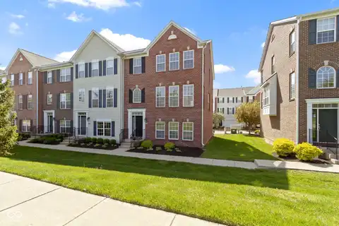 9417 Glencroft Way, Indianapolis, IN 46250