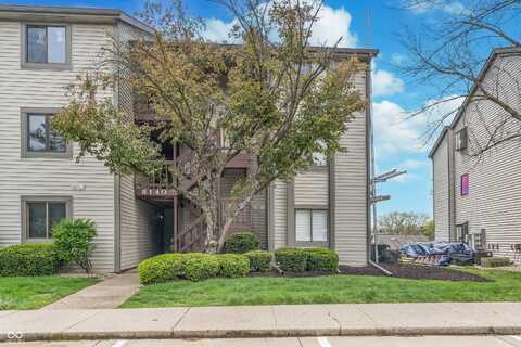 8140 Shorewalk Drive, Indianapolis, IN 46236