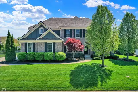 11509 Wildlife Court, Zionsville, IN 46077