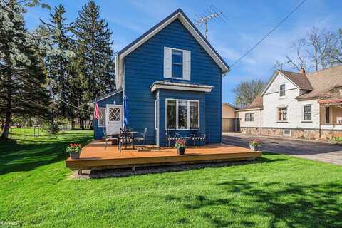 444 Schoolhouse, Ortonville, MI 48462