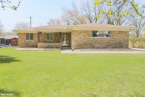 2428 Irma, Warren, MI 48092