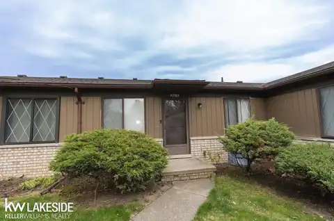 32983 Cedar Ridge, Warren, MI 48093