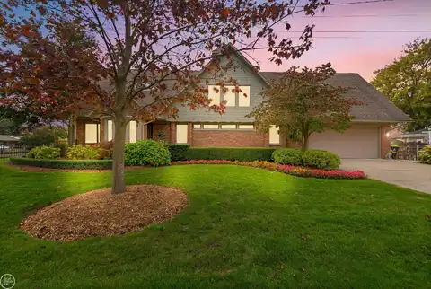 37829 Mast, Harrison, MI 48045