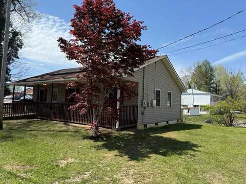 15 5th Street, ANDREWS, NC 28901