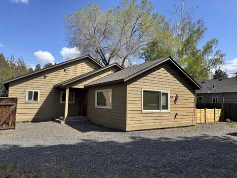 1528 NE 8th Street, Bend, OR 97701