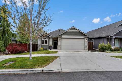 3375 NE Crystal Springs Drive, Bend, OR 97701