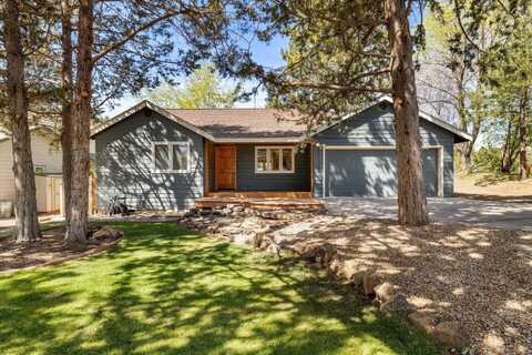 63045 Moonstone Lane, Bend, OR 97703