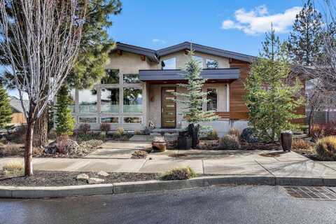 62636 NW Mt Thielsen Drive, Bend, OR 97703