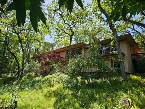 16310 Oakhurst DR, MONTE SERENO, CA 95030