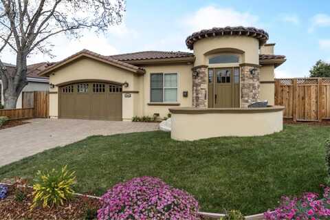 10860 Johnson AVE, Cupertino, CA 95014
