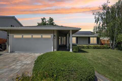 367 Curie DR, San Jose, CA 95119