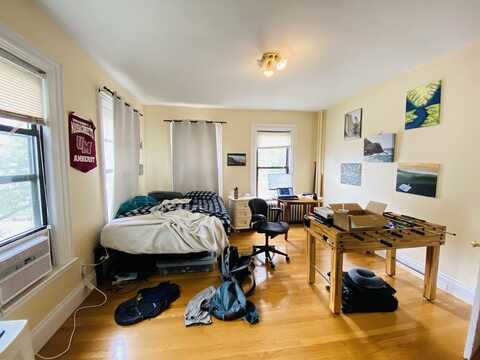 48 Allston St, Boston, MA 02134