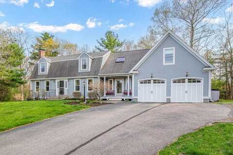 12 Cranberry Meadow Rd, Norfolk, MA 02056