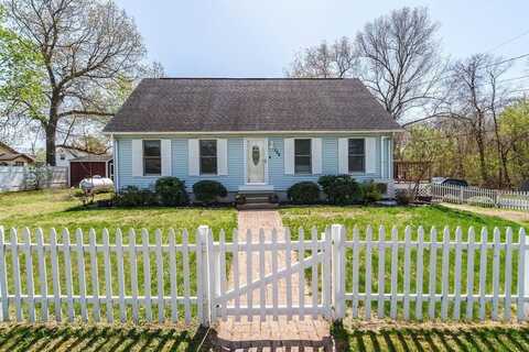 105 Hamilton St, Springfield, MA 01119