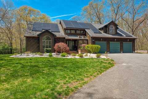 70 Davis St., Seekonk, MA 02771