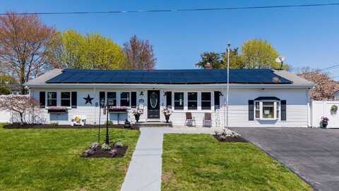 31 Darling St, Acushnet, MA 02743