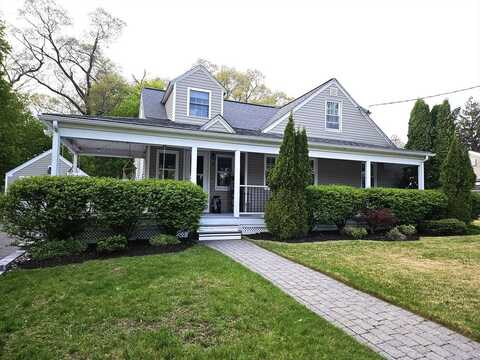 5 Sunset Avenue, Cumberland, RI 02864