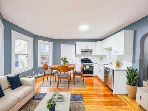 14 Watson St, Somerville, MA 02144