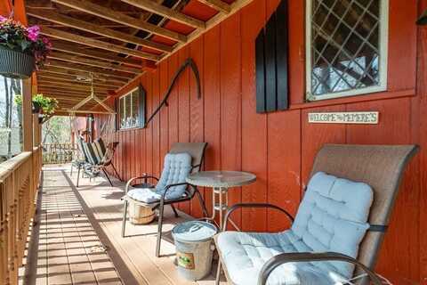 68 Corey Hill Rd, Ashburnham, MA 01430