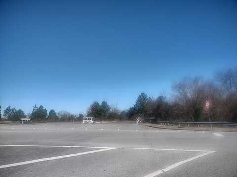 250 Lower Boundary Street at Eisenhower Pkwy, Macon, GA 31206