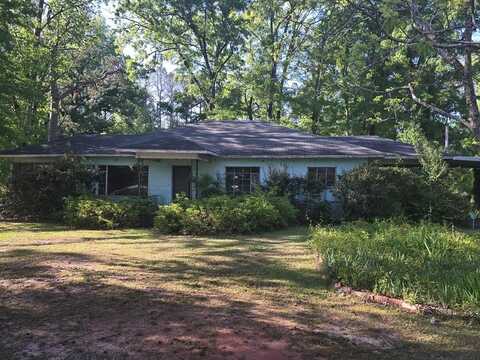 826 Mccarty, Sandersville, GA 31082