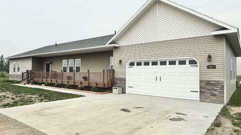 501 SW 135th Ave, Minot, ND 58701