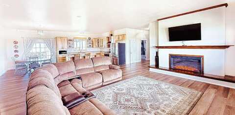 501 SW 135th Ave, Minot, ND 58701