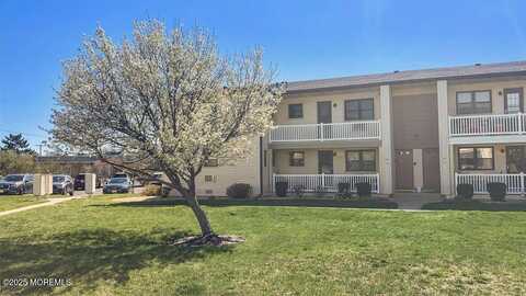 138 Wharfside Drive, Monmouth Beach, NJ 07750